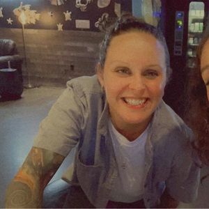 Meet your Posher, Carrie